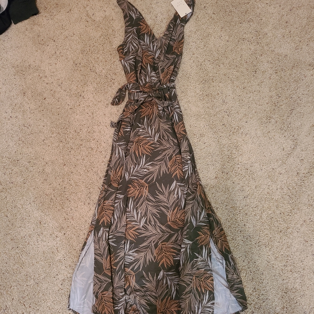 NEW women's maxi dress a new dayXSolive w leafs🍃